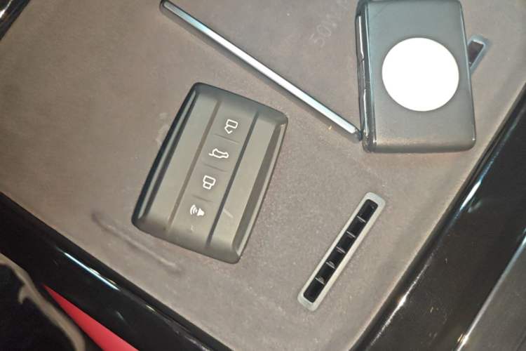 Used Tank 400 New Energy 2026 Model—Hi4-T Smart Enjoyment Version Vehicle Key