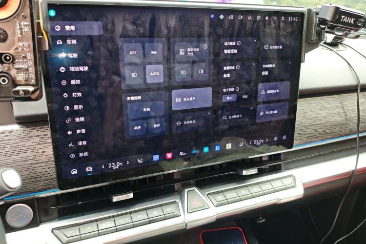 Used Tank 400 New Energy 2026 Model—Hi4-Z Smart Enjoyment Version Audio And AC Panel