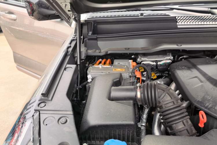 Used Tank 400 New Energy 2026 Model—Hi4-Z Smart Enjoyment Version Engine Bay Right