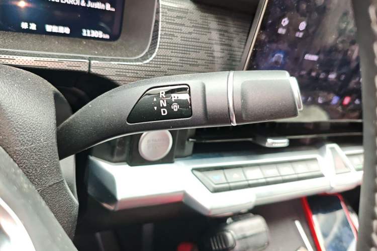 Used Tank 400 New Energy 2026 Model—Hi4-Z Smart Enjoyment Version Gear Lever