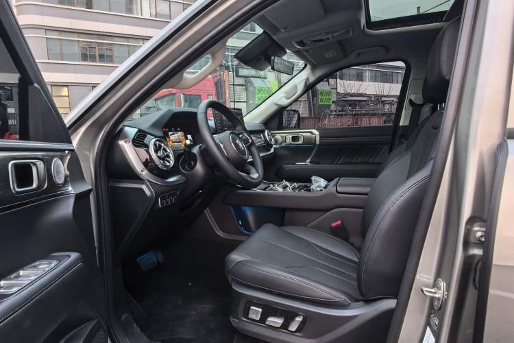 Used Tank 400 New Energy 2026 Model—Hi4-Z Smart Enjoyment Version Interior 1