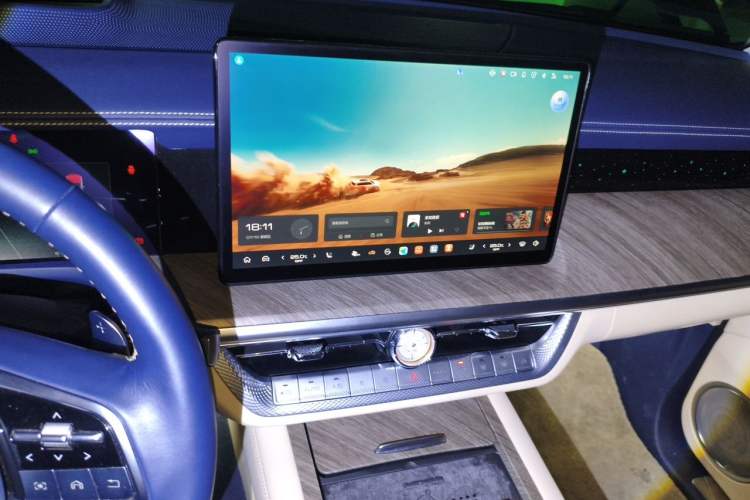 Used Tank 500 2022 3.0T Business Edition "Creation Realm" Design 5-Seater Audio And AC Panel