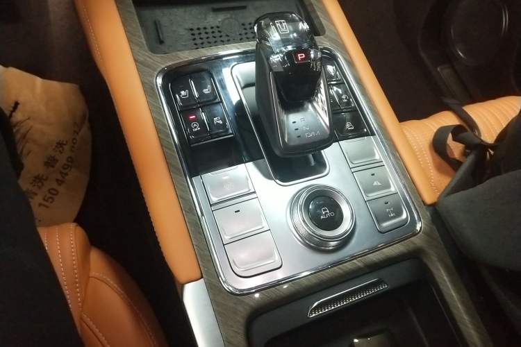 Used Tank 500 2022 3.0T Business Edition "Creation Realm" Design 5-Seater Gear Lever