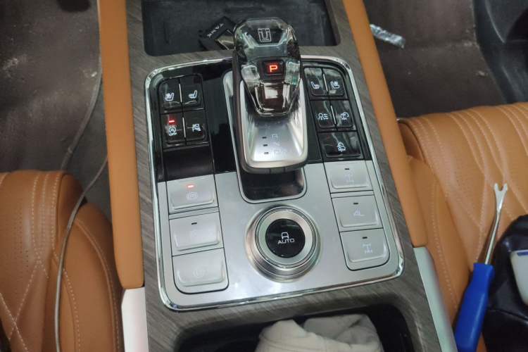 Used Tank 500 2022 3.0T Sport Edition "Creation" Version 5-Seater Gear Lever