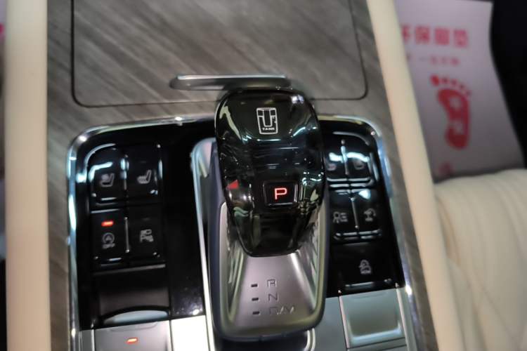 Used Tank 500 2022 3.0T Business Edition "Creation Realm" Design 5-Seater Gear Lever