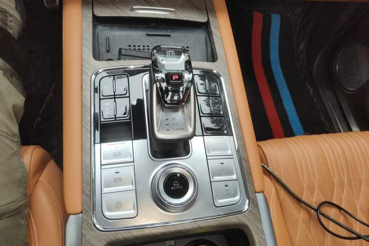Used Tank 500 2022 3.0T Business Edition "Creation Realm" Design 5-Seater Gear Lever