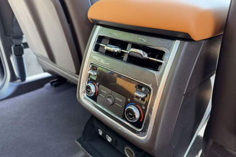 Used Tank 500 2022 3.0T Sport Edition "Creation" Version 5-Seater Interior 9