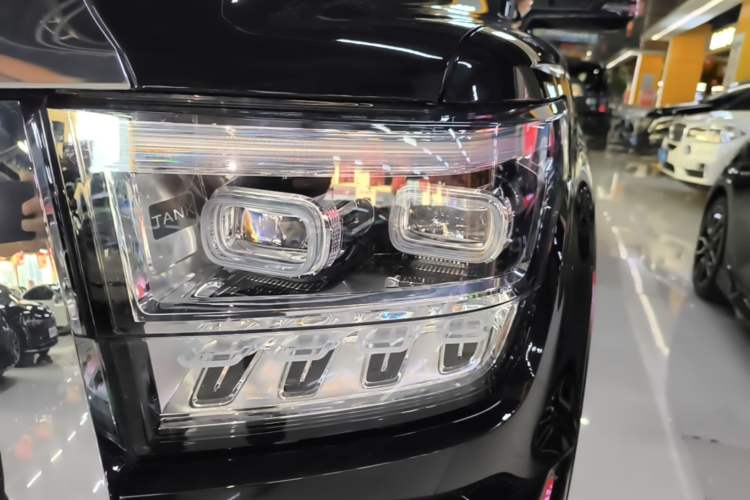 Used Tank 500 2022 3.0T Business Edition "Creation Realm" Design 5-Seater Left Front Headlight