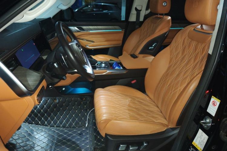 Used Tank 500 2022 3.0T Sport Edition "Creation" Style 7 Seats Left Front Seat