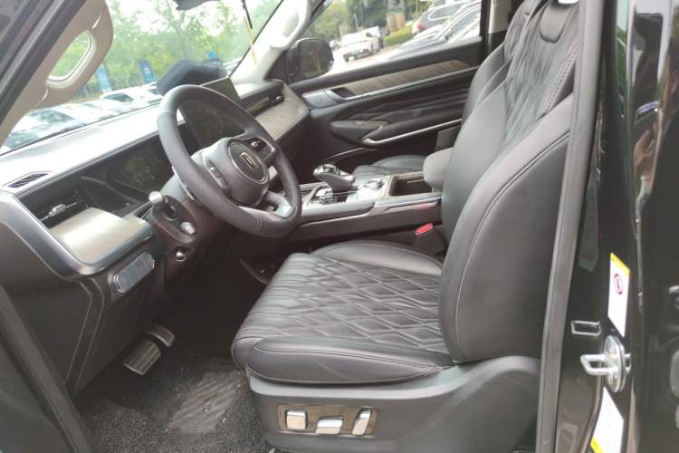 Used Tank 500 2022 3.0T Sport Edition "Creation" Style 7 Seats Left Front Seat