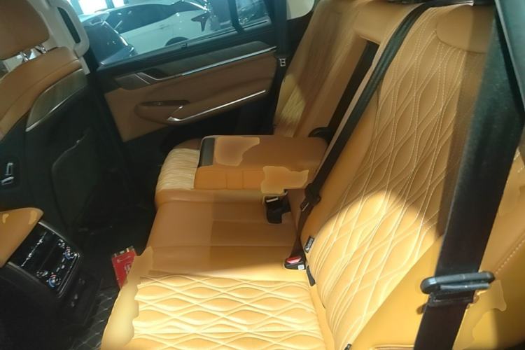 Used Tank 500 2022 3.0T Sport Edition "Creation" Style 7 Seats Left Rear Seat