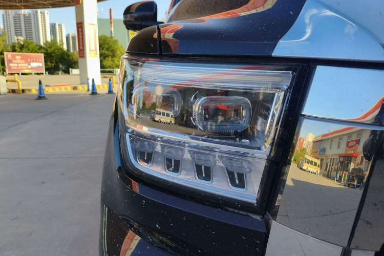 Used Tank 500 2022 3.0T Sport Edition "Creation" Version 5-Seater Right Front Headlight