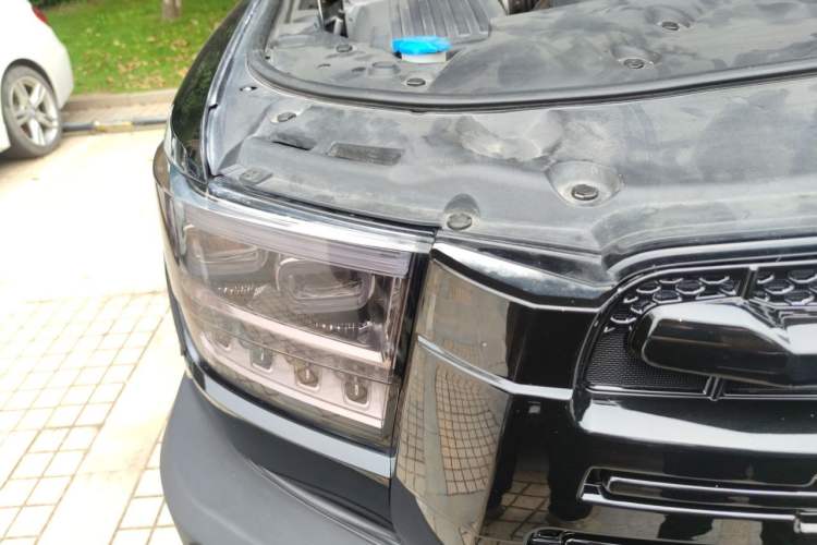 Used Tank 500 2022 3.0T Sport Edition "Creation" Style 7 Seats Right Front Headlight