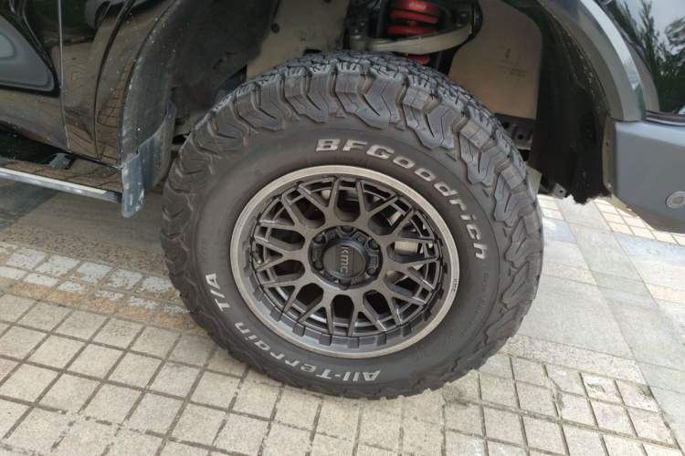 Used Tank 500 2022 3.0T Sport Edition "Creation" Style 7 Seats Right Front Wheel Hub