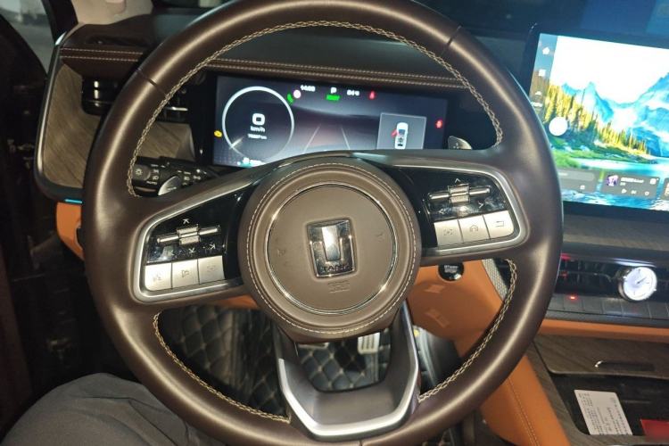 Used Tank 500 2022 3.0T Sport Edition "Creation" Style 7 Seats Steering Wheel