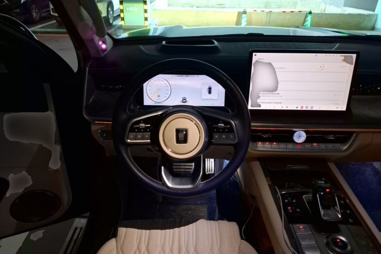 Used Tank 500 2022 3.0T Business Edition "Creation Realm" Design 5-Seater Steering Wheel