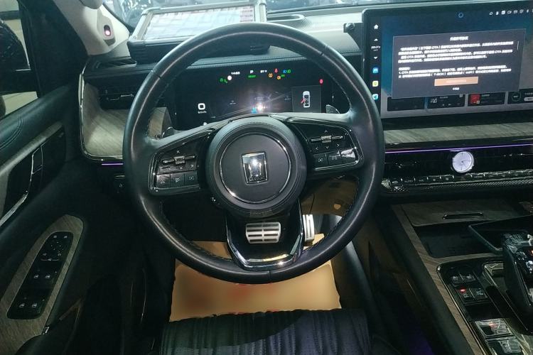 Used Tank 500 2022 3.0T Black Warrior Limited Edition 5 Seats Steering Wheel