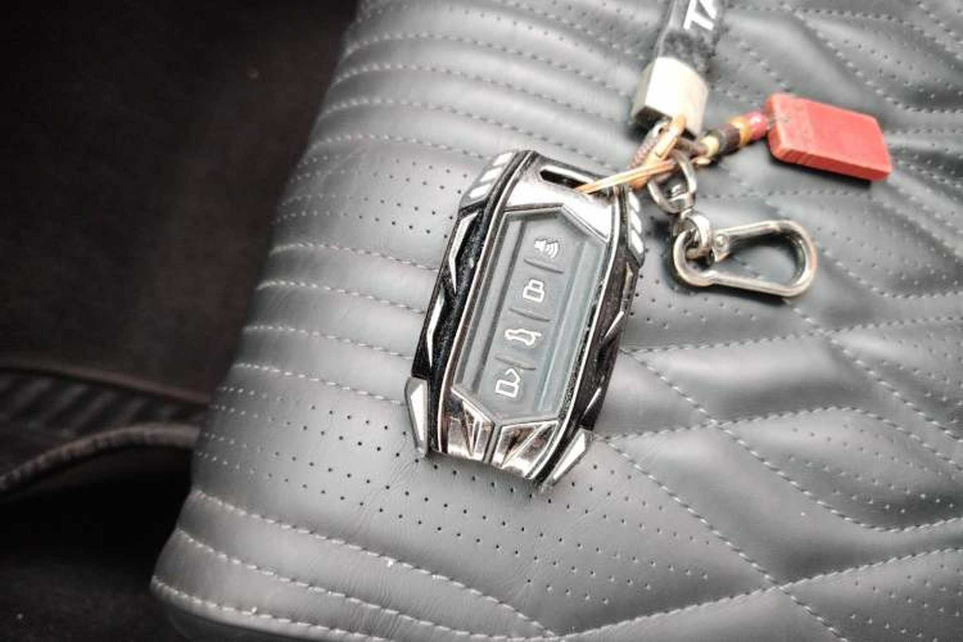 Used Tank 500 2022 3.0T Black Warrior Limited Edition 5 Seats Vehicle Key