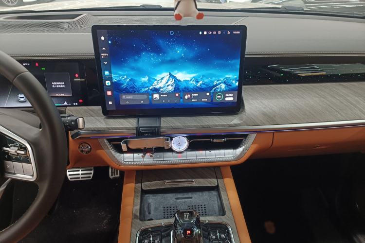 Used Tank 500 2022 3.0T Business Edition "Creation Realm" Design 5-Seater Audio And AC Panel