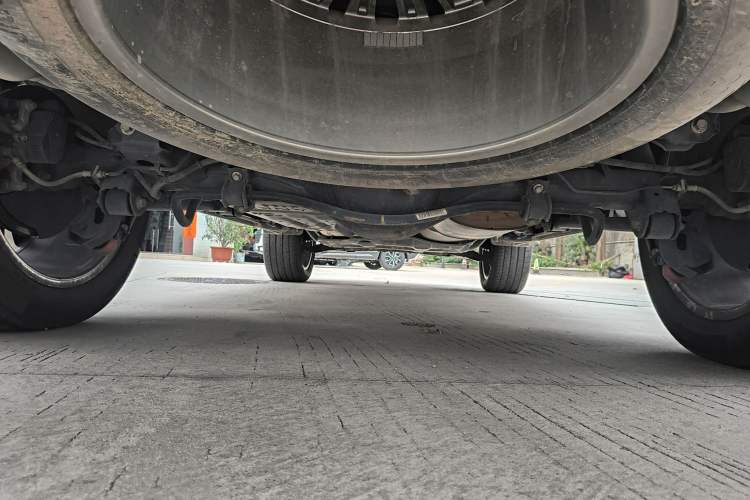 Used Tank 500 2022 3.0T Business Edition "Creation Realm" Design 5-Seater Chassis Rear