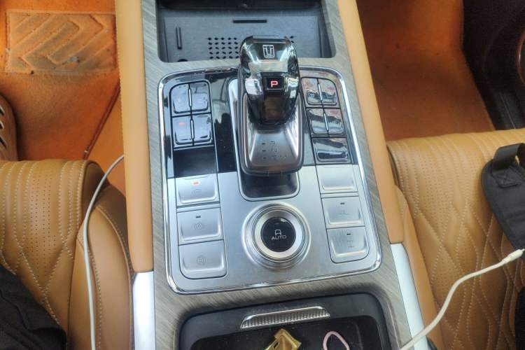 Used Tank 500 2022 3.0T Business Edition "Creation Realm" Design 5-Seater Gear Lever