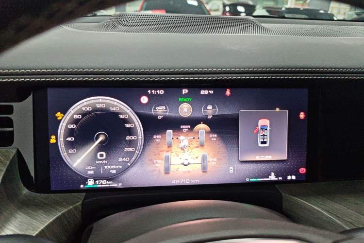 Used Tank 500 2022 3.0T Business Edition "Creation Realm" Design 5-Seater Instrument Cluster