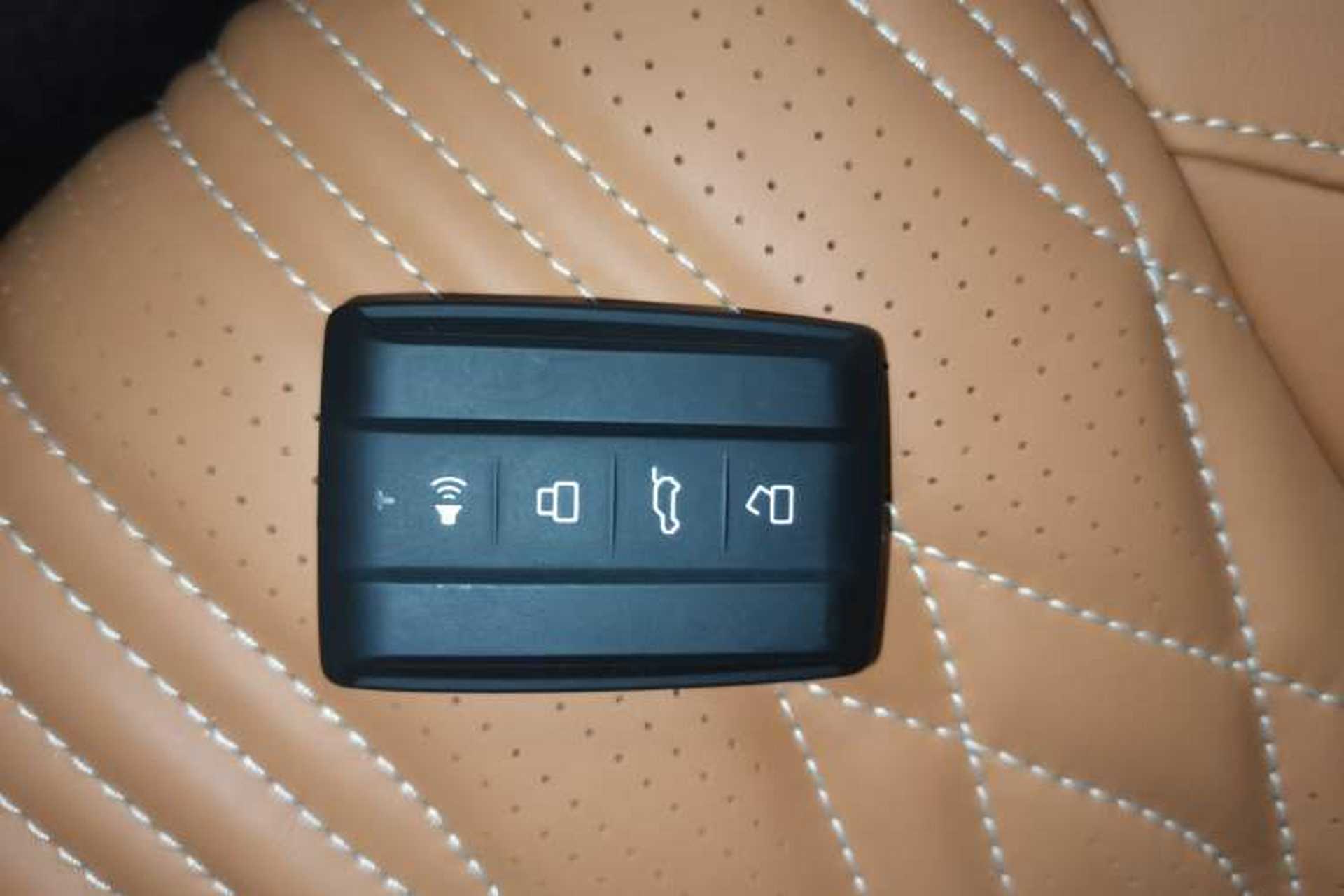 Used Tank 500 2022 3.0T Business Edition "Creation Realm" Design 5-Seater Vehicle Key