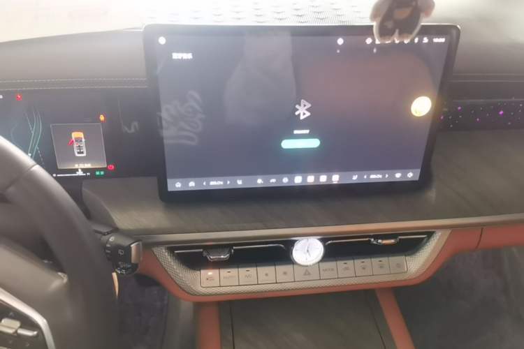 Used Tank 500 2022 3.0T Sport Edition "Creation" Version 5-Seater Audio And AC Panel