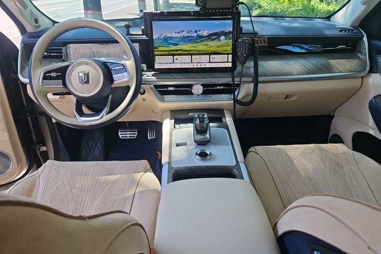 Used Tank 500 2022 3.0T Business Edition "Creation Realm" Design 5-Seater Center Console