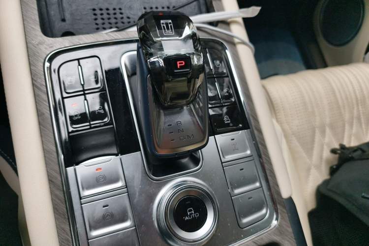 Used Tank 500 2022 3.0T Sport Edition "Creation" Version 5-Seater Gear Lever