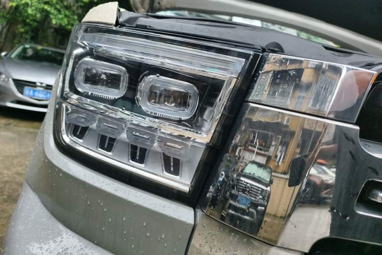 Used Tank 500 2022 3.0T Sport Edition "Creation" Version 5-Seater Right Front Headlight
