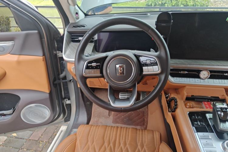 Used Tank 500 2022 3.0T Business Edition "Creation Realm" Design 5-Seater Steering Wheel