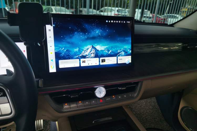 Used Tank 500 2022 3.0T Sport Edition "Creation" Version 5-Seater Audio And AC Panel