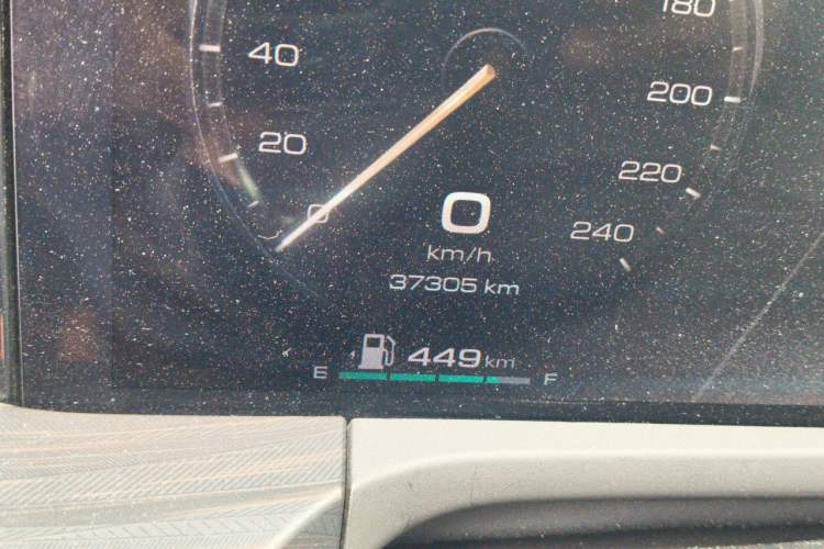 Used Tank 500 2022 3.0T High-End Custom Edition 5 Seats Odometer Close Up