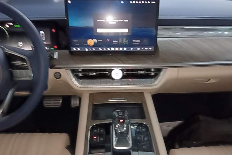 Used Tank 500 2022 3.0T Sport Edition "Creation" Version 5-Seater Audio And AC Panel