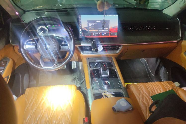 Used Tank 500 2022 3.0T Business Edition "Creation" Style 7 Seats Center Console