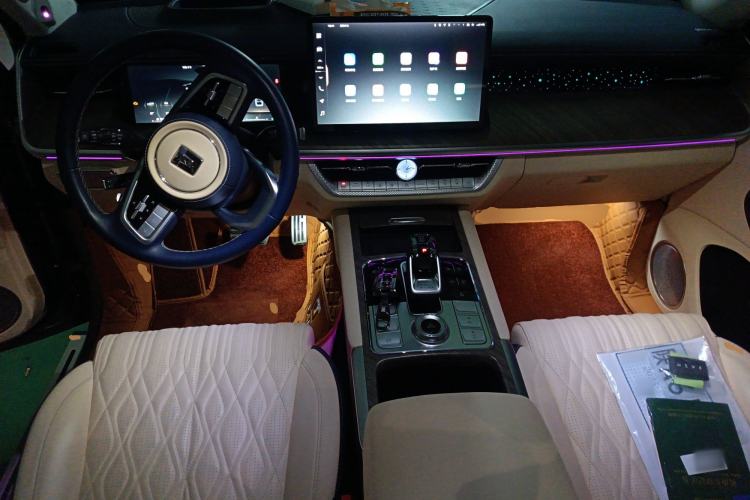 Used Tank 500 2022 3.0T Business Edition "Creation Realm" Design 5-Seater Center Console