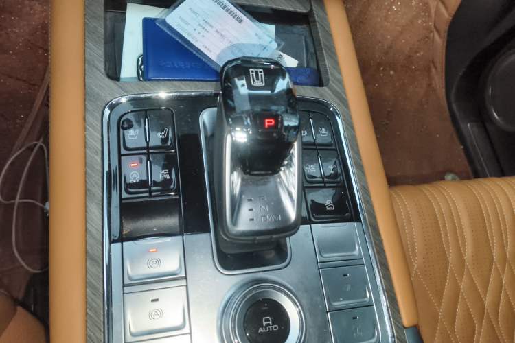 Used Tank 500 2022 3.0T Business Edition "Creation Realm" Design 5-Seater Gear Lever