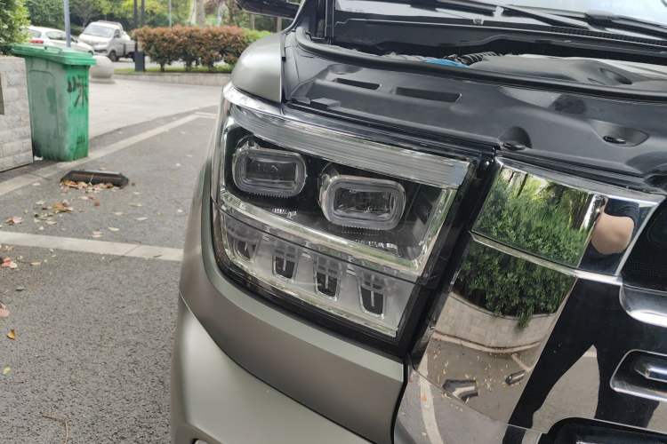 Used Tank 500 2022 3.0T Sport Edition "Creation" Version 5-Seater Right Front Headlight