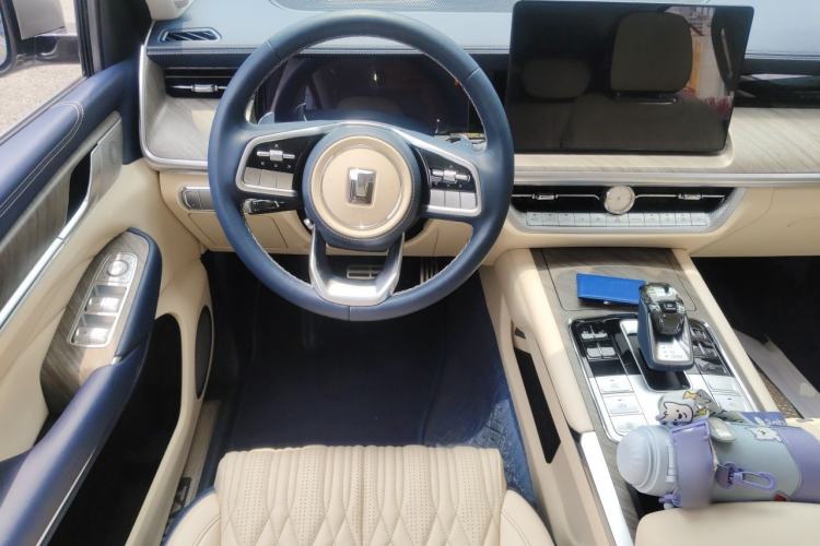 Used Tank 500 2022 3.0T Business Edition "Creation Realm" Design 5-Seater Steering Wheel