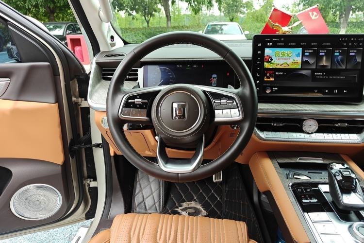 Used Tank 500 2022 3.0T Business Edition "Creation Realm" Design 5-Seater Steering Wheel