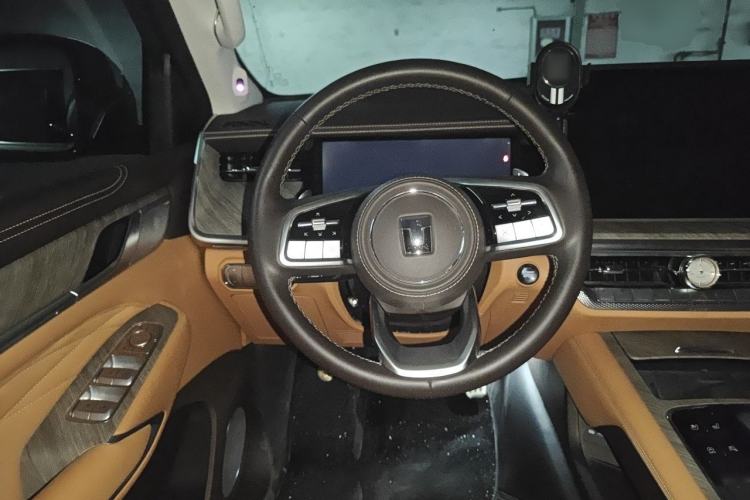 Used Tank 500 2022 3.0T Sport Edition "Creation" Style 7 Seats Steering Wheel