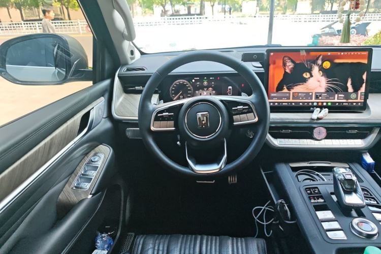 Used Tank 500 2022 3.0T Business Edition "Creation Realm" Design 5-Seater Steering Wheel