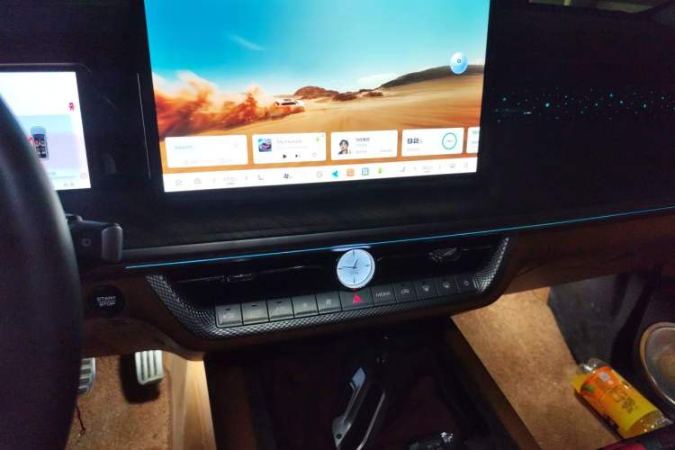 Used Tank 500 2022 3.0T Sport Edition "Creation" Version 5-Seater Audio And AC Panel