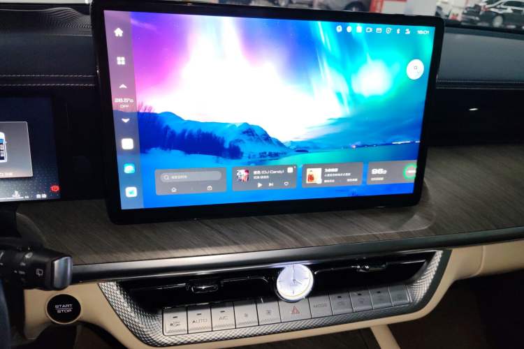 Used Tank 500 2022 3.0T Sport Edition "Creation" Version 5-Seater Audio And AC Panel