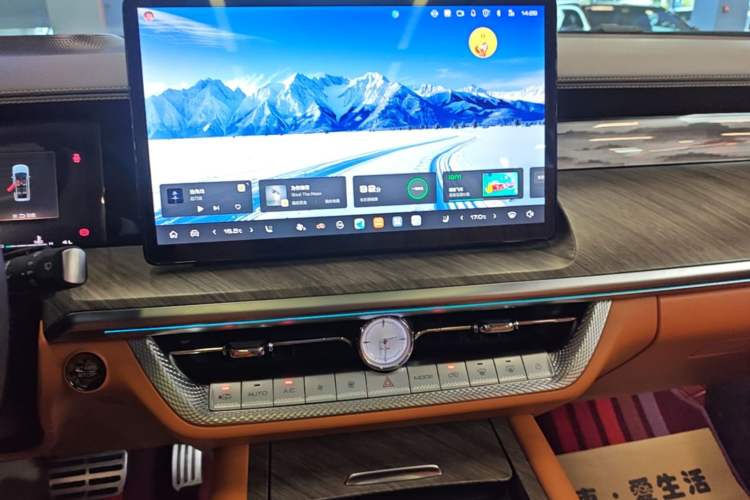 Used Tank 500 2022 3.0T Sport Edition "Creation" Version 5-Seater Audio And AC Panel