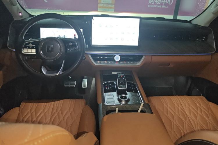 Used Tank 500 2022 3.0T Business Edition "Creation Realm" Design 5-Seater Center Console