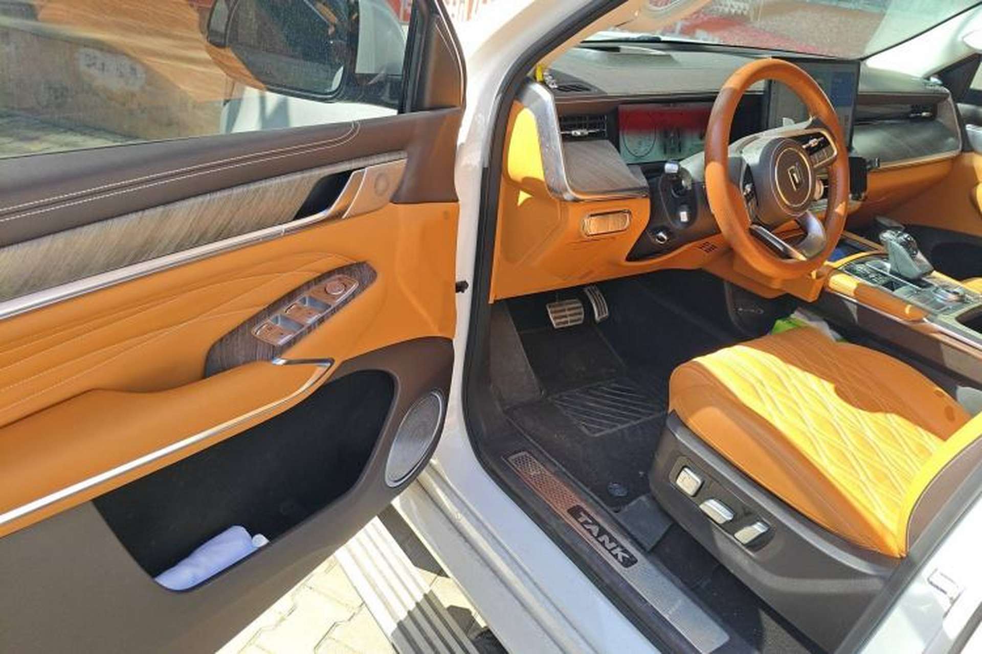 Used Tank 500 2022 3.0T Sport Edition "Creation" Style 7 Seats Driver Seat