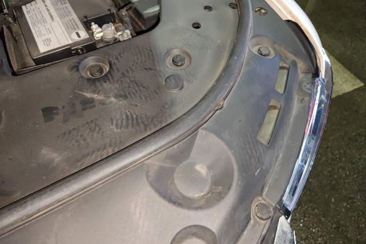 Used Tank 500 2022 3.0T Sport Edition Summit Model 7-Seater Engine Bay Left