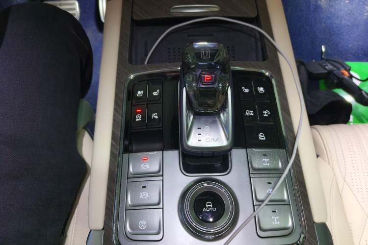 Used Tank 500 2022 3.0T Sport Edition "Creation" Version 5-Seater Gear Lever